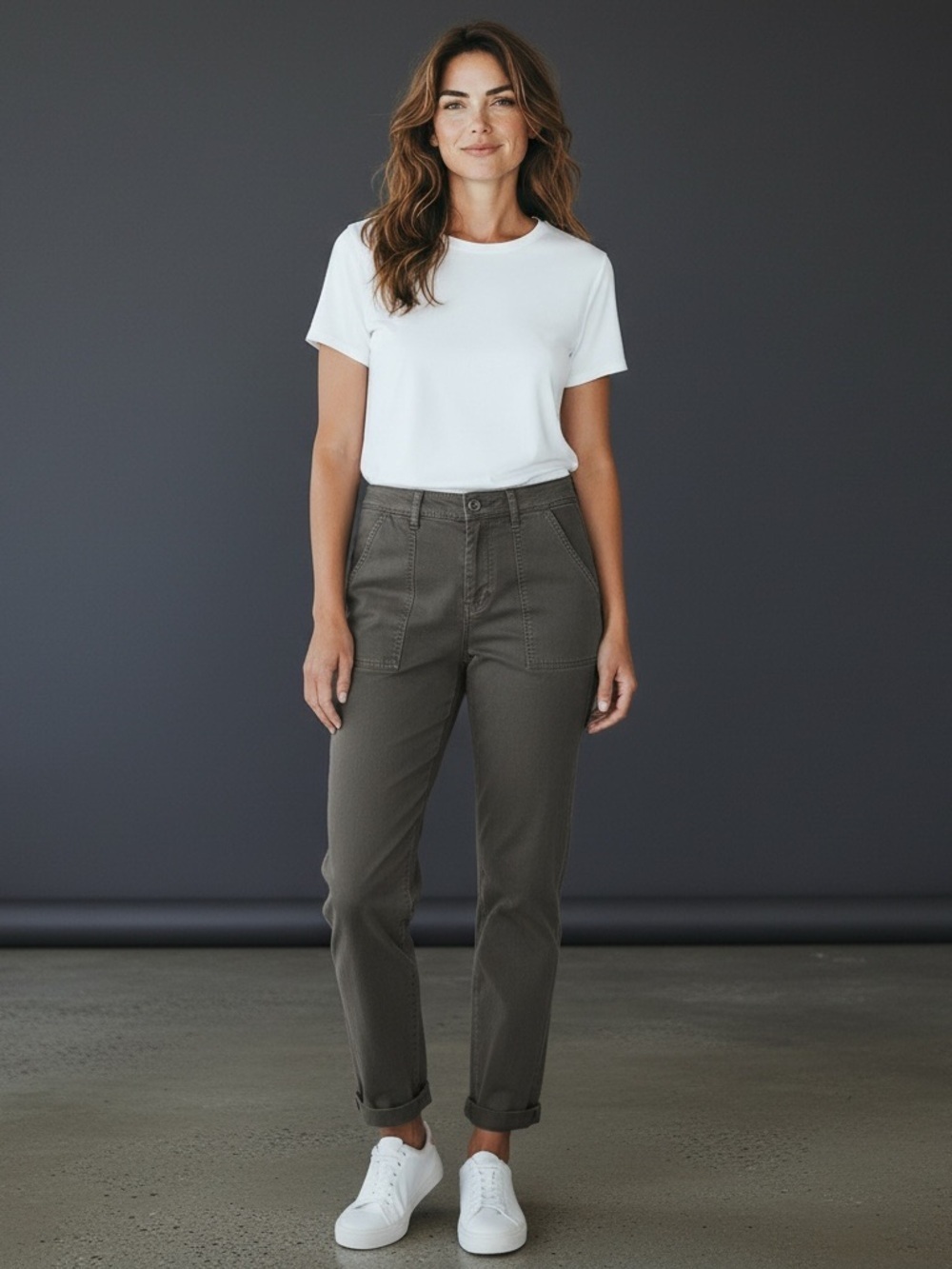 Eddie Bauer Women’s Crop Ankle Pant - Heavy Utility Style. Charcoal Size 4 #1165